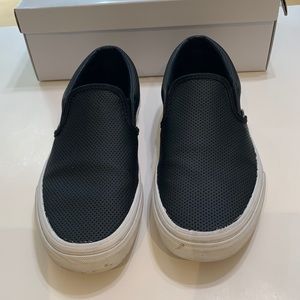 VANS Perf Leather SLip-On Sneaker Size 6.5